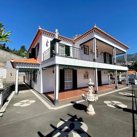 4-bed Beautiful W View&private Parking