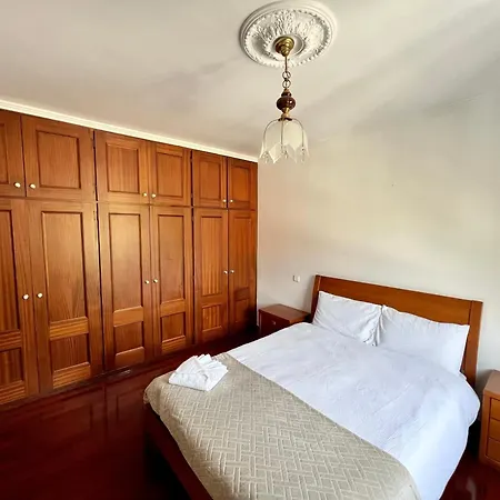 4-bed Beautiful W View&private Parking